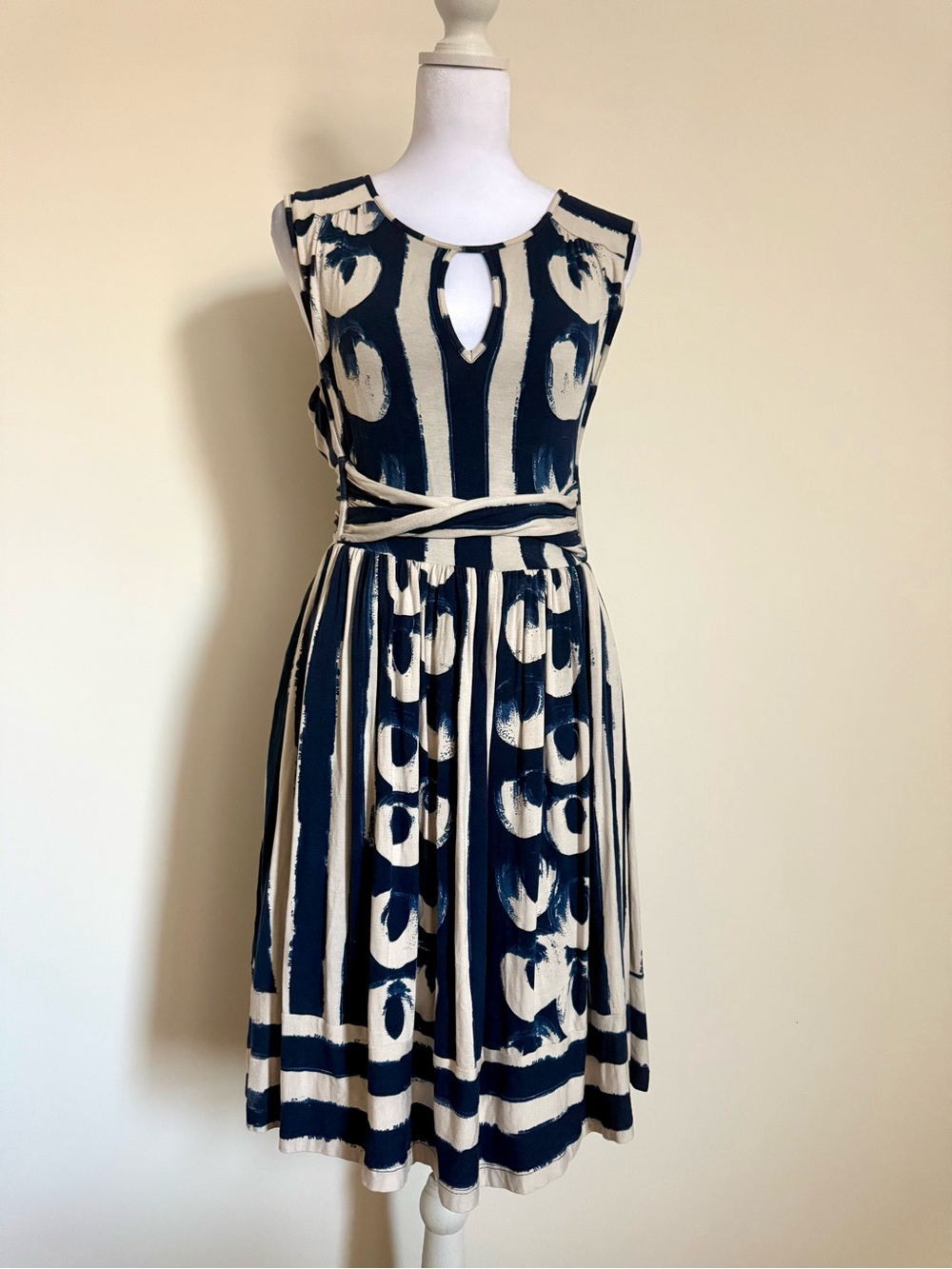 Anthropologie Maeve Sennebec Fit & Flare Dress navy and cream size small